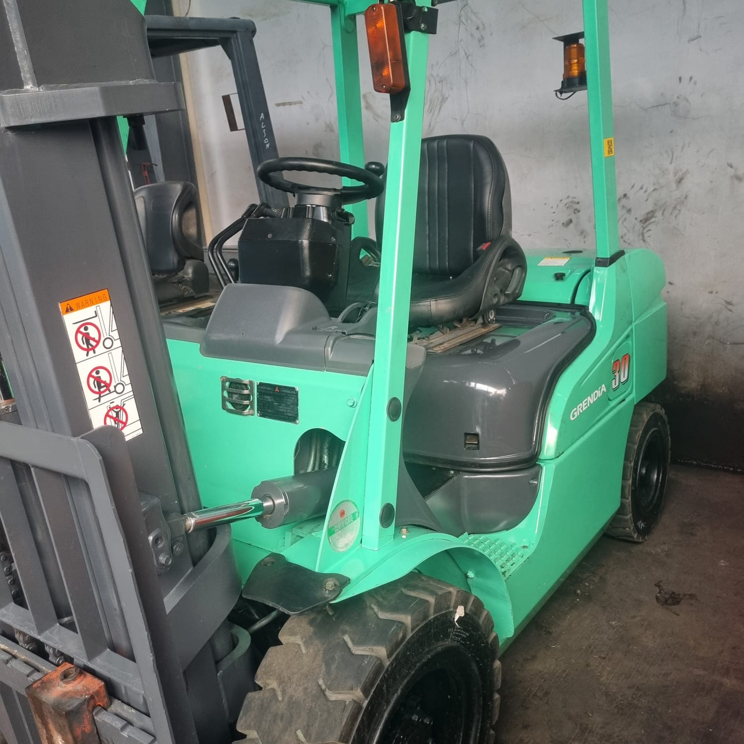 Rental Excavator dan Alat Berat Palembang